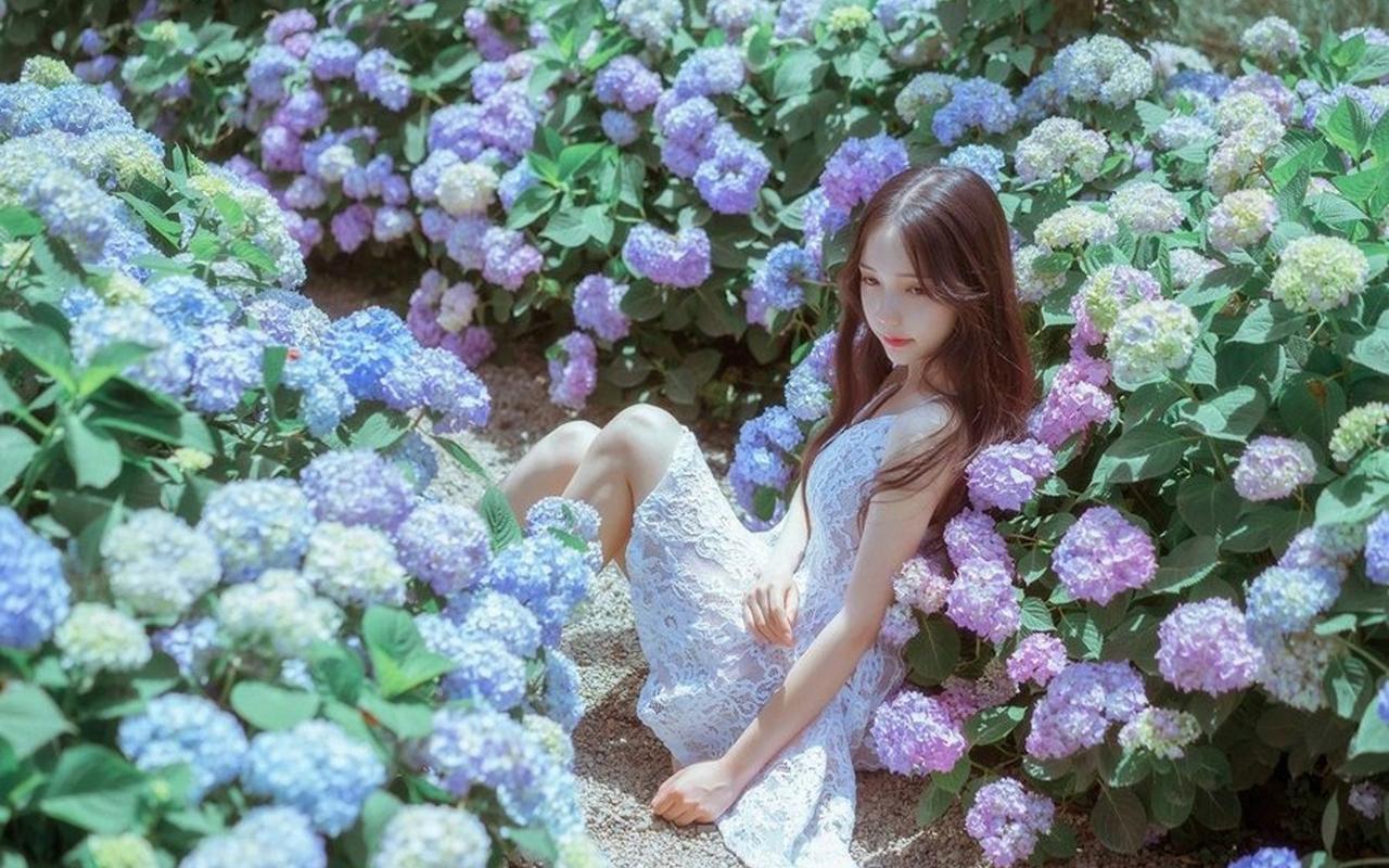 王沪宁出席全方位扩大国内需求调研协商座谈会